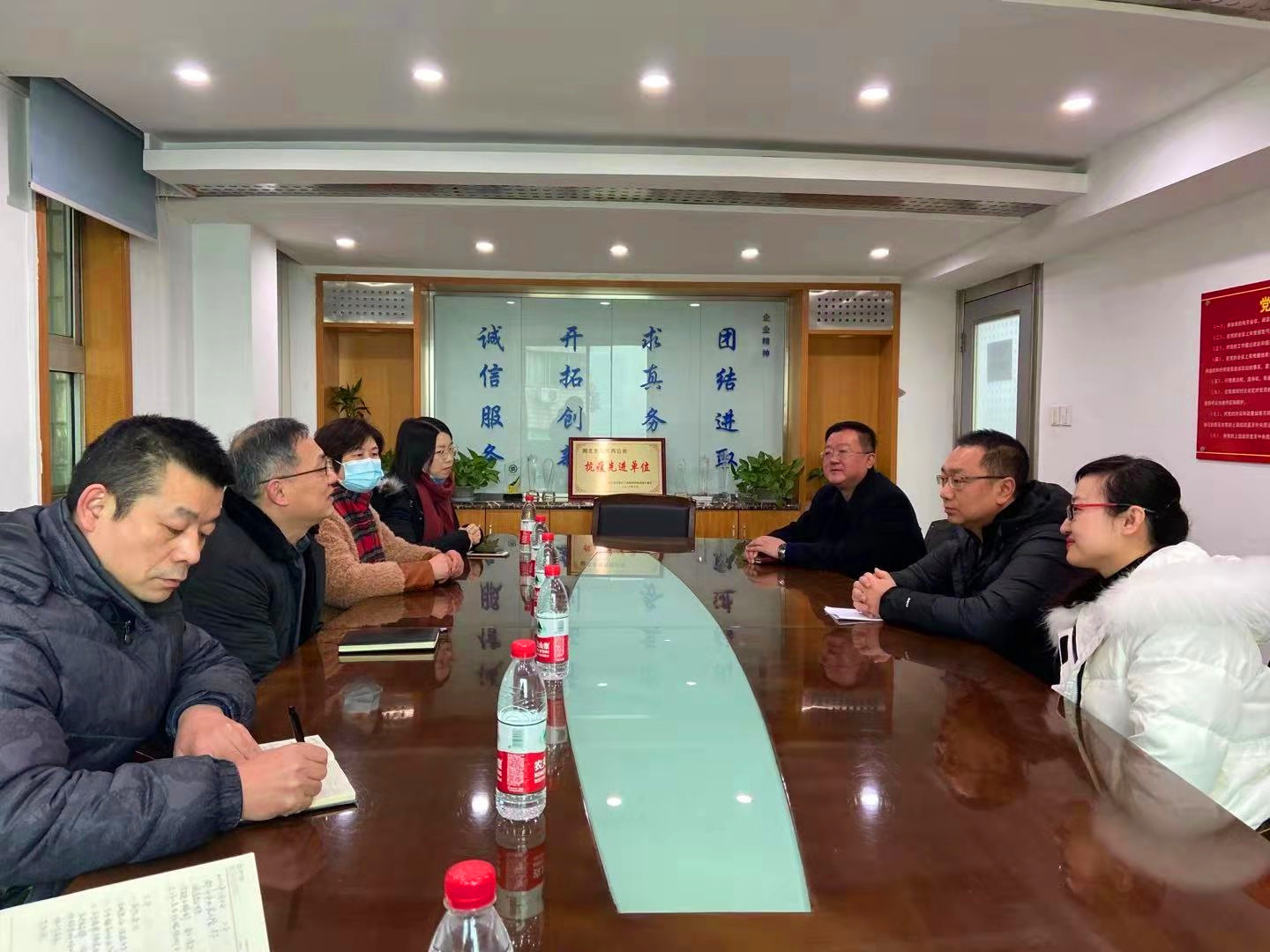 江岸区四唯街领导莅临9游会官方网站调研